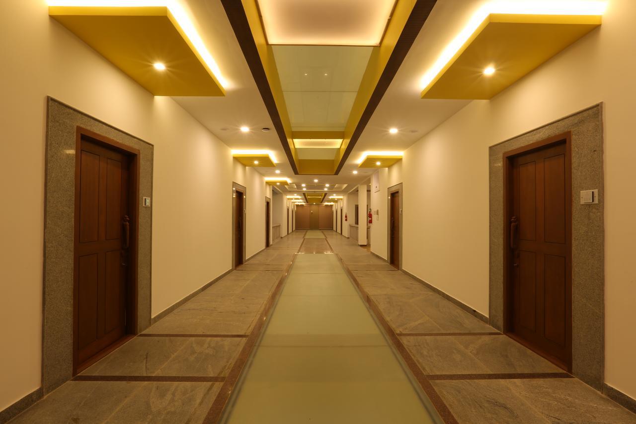 Mayapuri Amira Kumbakonam Luaran gambar
